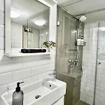 Apartment With Ac & Netflix Budapest