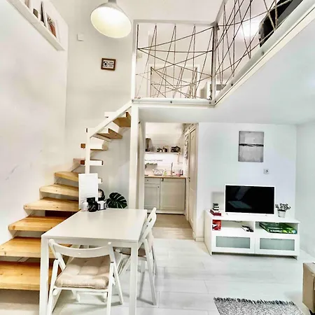 With Ac & Netflix Budapest