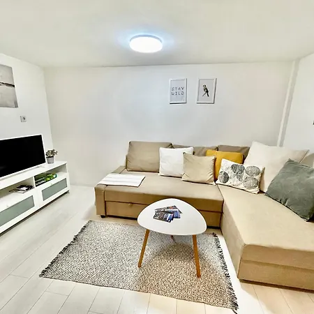 With Ac & Netflix Apartament Budapesta